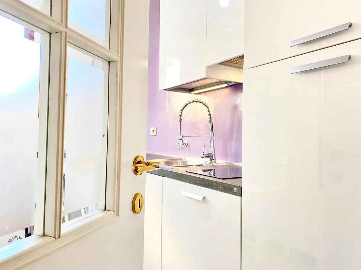 Fontana di Trevi Private Luxury Apartaments Roma Appartamento