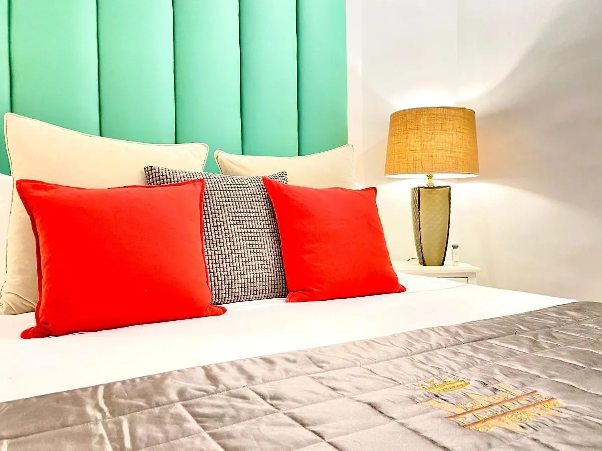 Appartamento Fontana di Trevi Private Luxury Apartaments Roma